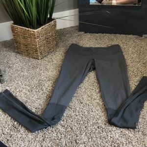 Pure barre splits 59 leggings